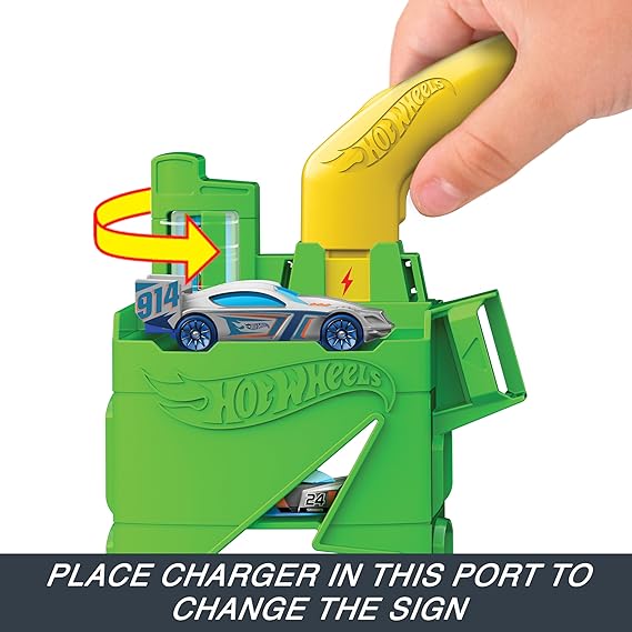 Hot Wheels City Super Recharge Fuel Station Playset