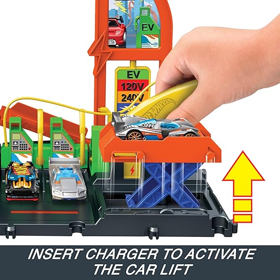 Hot Wheels City Super Recharge Fuel Station Playset