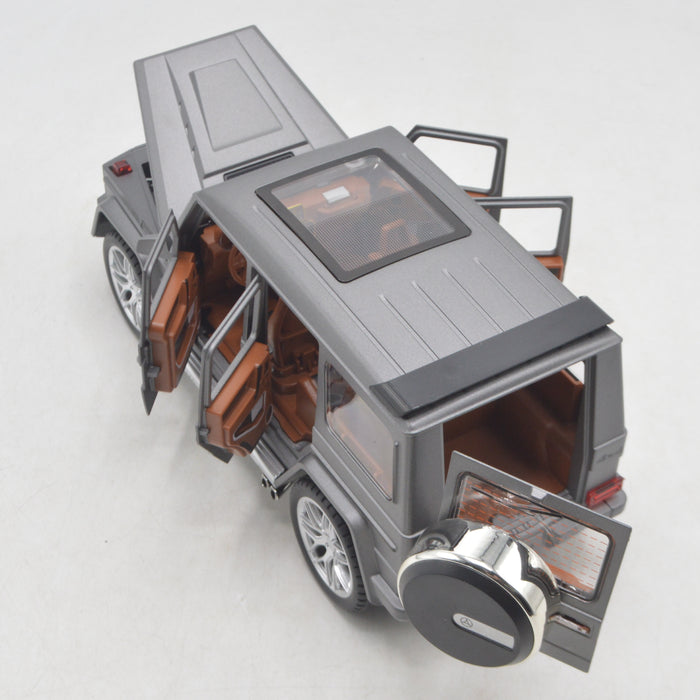 Diecast Mercedes Benz G-Class With Light & Sound