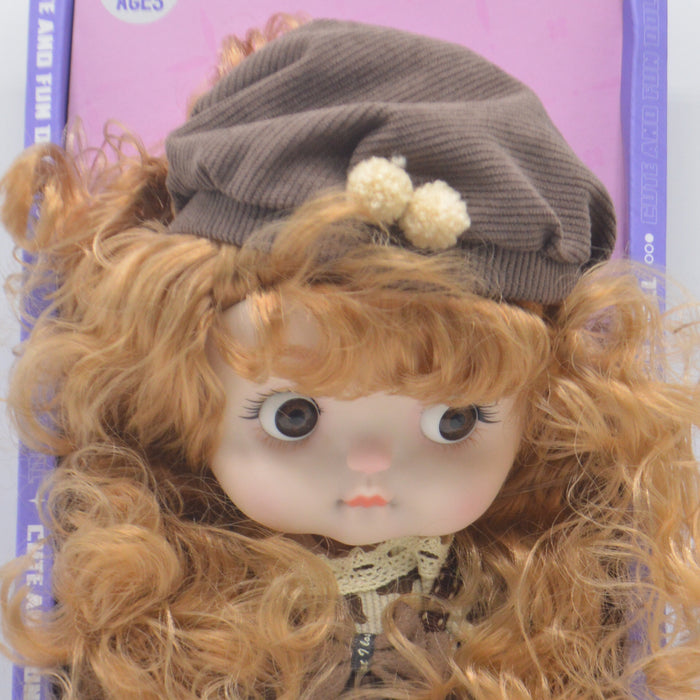 Modern Pretty Girl Doll