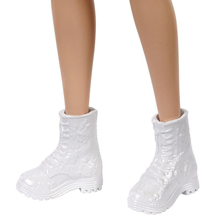 Barbie Doll GRB52