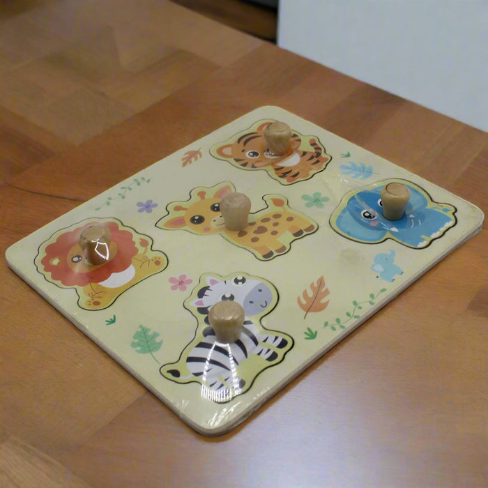 Mini Animal Pin Board Wooden Game