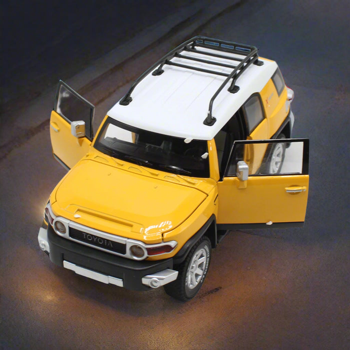 Toyota FJ  Cruiser with Light & Sound