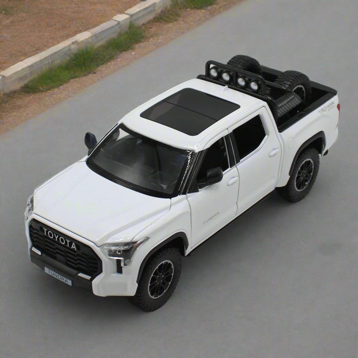 Diecast Toyota Tundra Car with Light & Sound