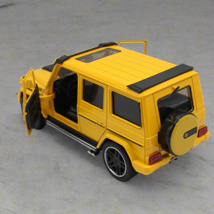 Diecast Mercedes Benz with Light & Sound