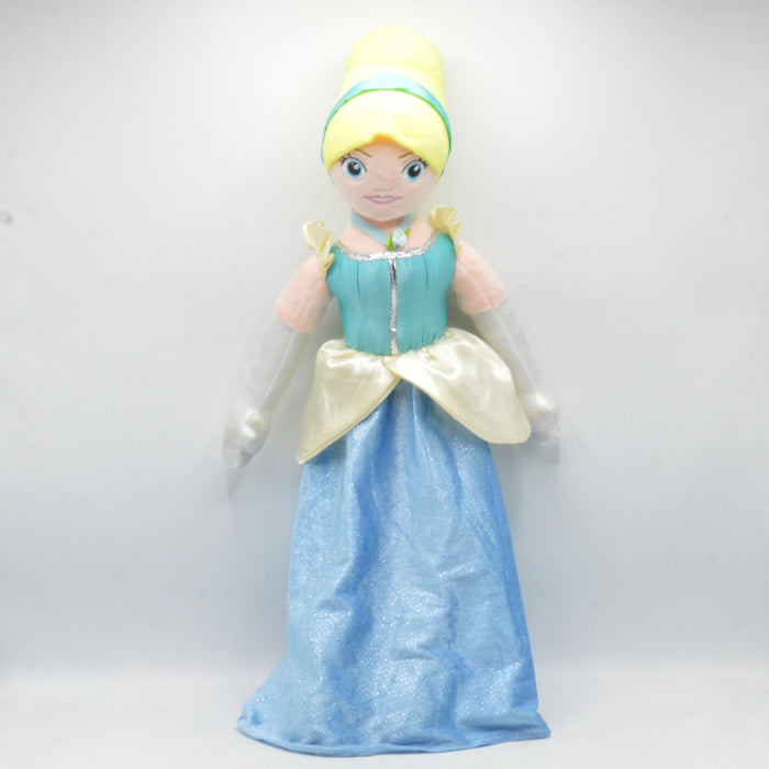 Small Beautiful Frozen Doll