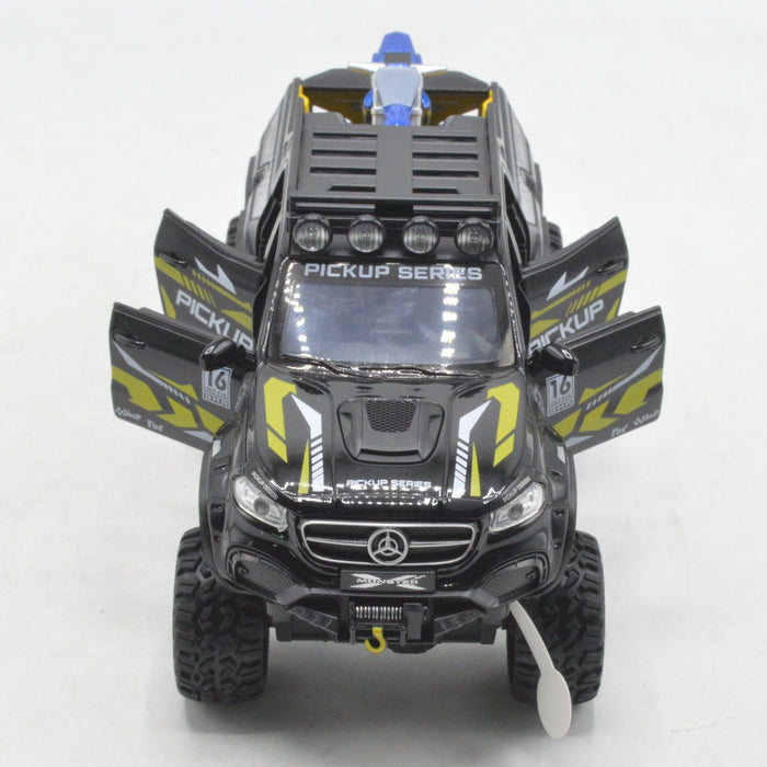 Diecast Mercedes Truck with Light & Sound