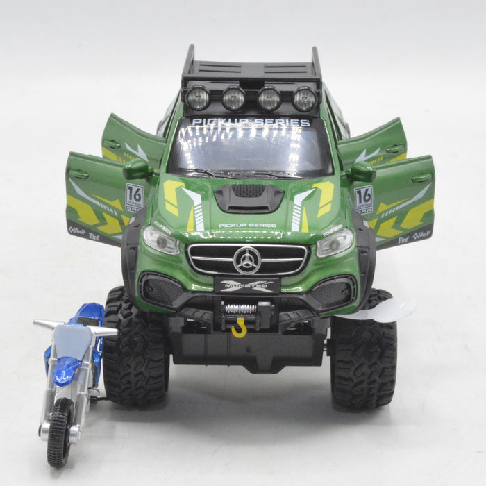 Diecast Mercedes Truck with Light & Sound