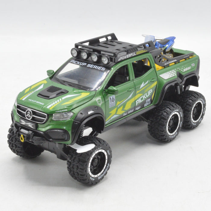 Diecast Mercedes Truck with Light & Sound