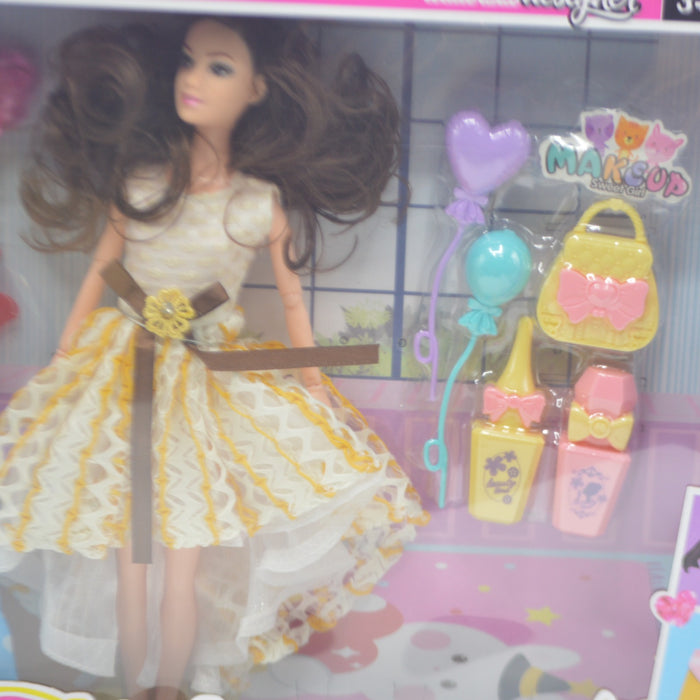 Happy Partner Fashion Doll Set with Accessories