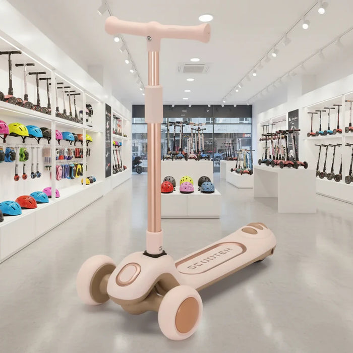 Comfortable Seating Kids Ride on Scootie