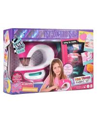 DIY Fashion Sewing Machine with Yarn