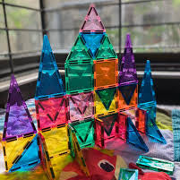 Diamond Surface Magnetic Blocks