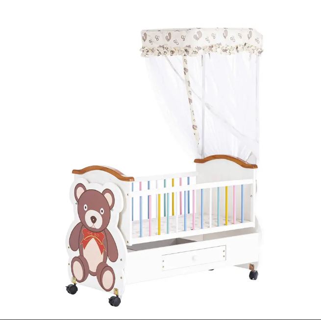 Cute Teddy Bear Theme Baby Wooden Cot
