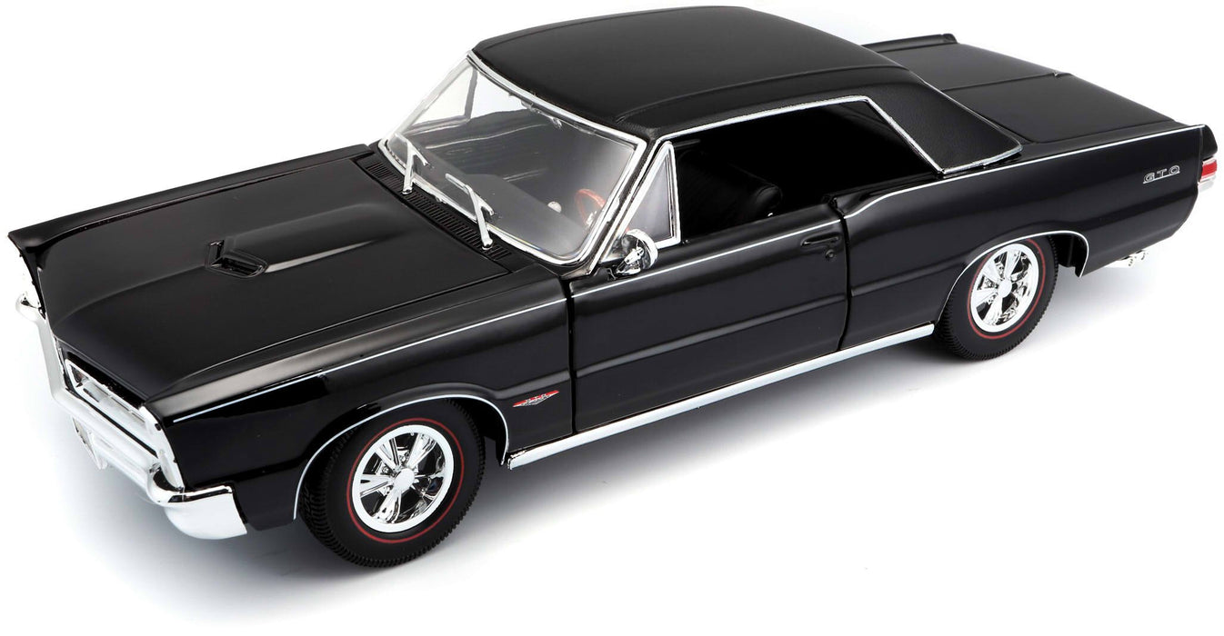 Maisto 1965 Pontiac GTO 1:18 Scale