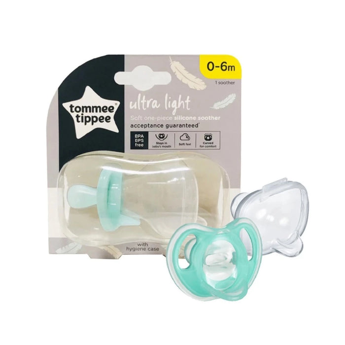 Tommee Tippee Ultra Light Silicone Soother 0 - 6M - 433450