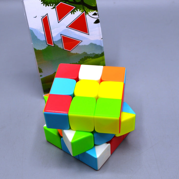 Colorful Cube Puzzle Game