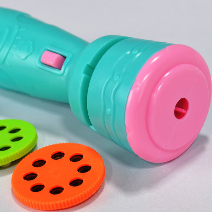 3 In 1 Projector And Flash Light